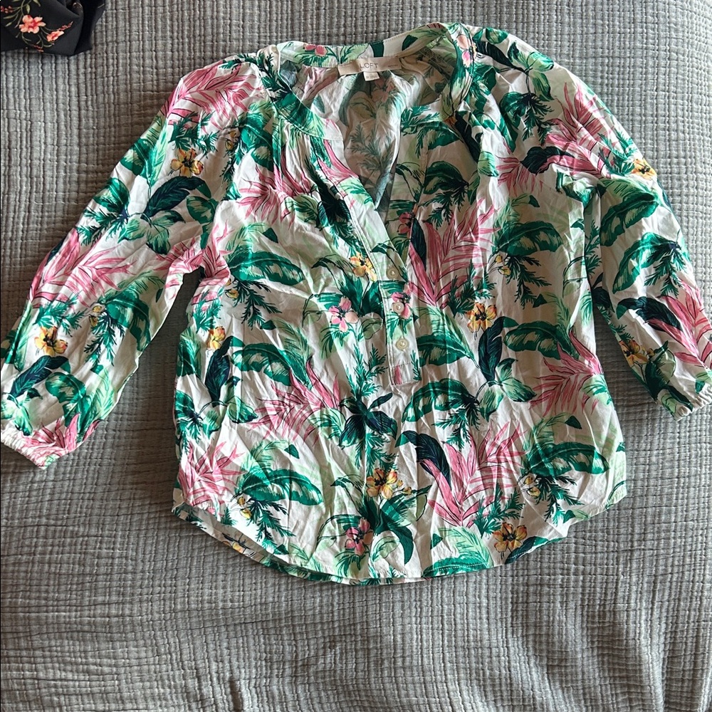 LOFT Petite Floral Button-Front Top in Green and Pink